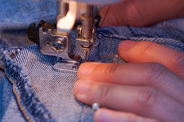 デニムウエスト詰め